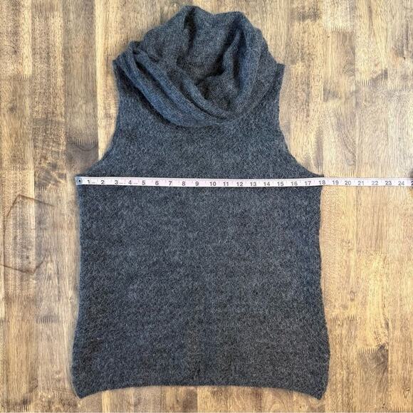 Linda Allard Ellen Tracy Women’s VTG Mohair Cowl Neck Tank Sweater Gray Size S - Picture 4 of 8